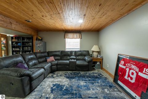 Tiny photo for 1004 Bishop Lane, Lake Isabella, MI 48893 (MLS # 1943219)