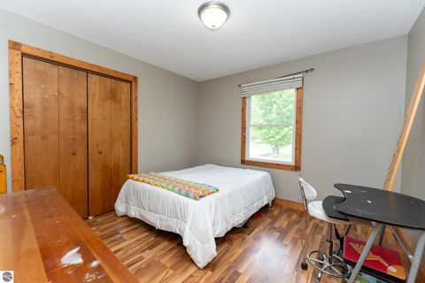 Tiny photo for 1004 Bishop Lane, Lake Isabella, MI 48893 (MLS # 1943219)