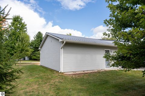 Tiny photo for 1004 Bishop Lane, Lake Isabella, MI 48893 (MLS # 1943219)