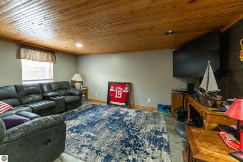 Tiny photo for 1004 Bishop Lane, Lake Isabella, MI 48893 (MLS # 1943219)