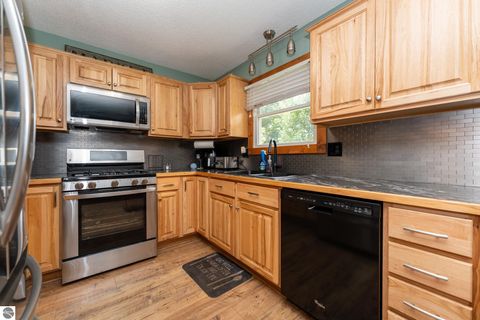 Tiny photo for 1004 Bishop Lane, Lake Isabella, MI 48893 (MLS # 1943219)