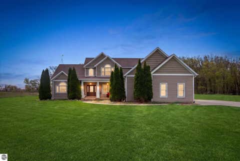 Tiny photo for 4362 S Vickeryville Road, Sheridan, MI 48884 (MLS # 1944604)