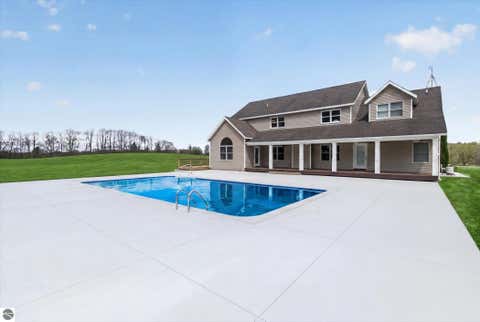 Tiny photo for 4362 S Vickeryville Road, Sheridan, MI 48884 (MLS # 1944604)