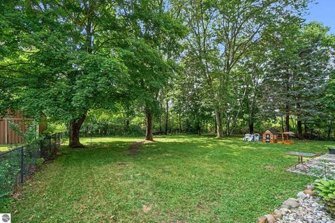 Tiny photo for 4380 S Crawford Road, Mt Pleasant, MI 48858 (MLS # 1947884)