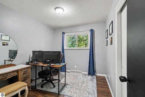 Tiny photo for 4380 S Crawford Road, Mt Pleasant, MI 48858 (MLS # 1947884)