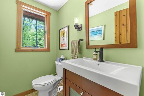 Tiny photo for 4021 E Oxford Drive, Leland, MI 49654 (MLS # 1945512)