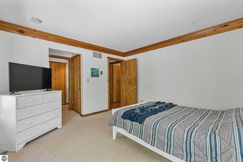 Tiny photo for 4021 E Oxford Drive, Leland, MI 49654 (MLS # 1945512)