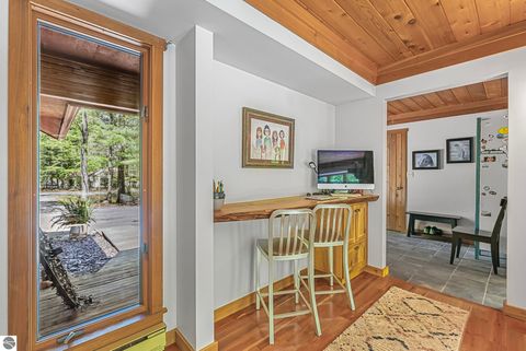 Tiny photo for 4021 E Oxford Drive, Leland, MI 49654 (MLS # 1945512)