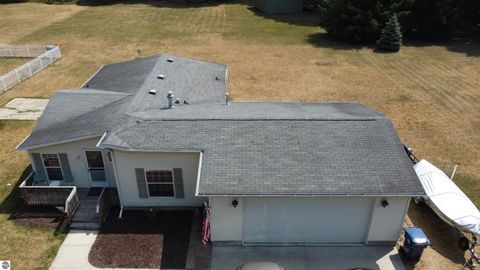 Tiny photo for 1022 Duquesa Drive, Lake Isabella, MI 48893 (MLS # 1948440)