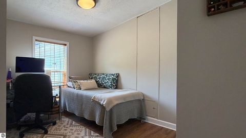 Tiny photo for 1022 Duquesa Drive, Lake Isabella, MI 48893 (MLS # 1948440)