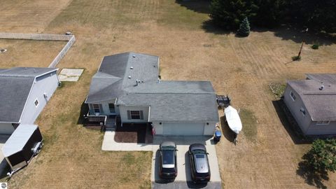 Tiny photo for 1022 Duquesa Drive, Lake Isabella, MI 48893 (MLS # 1948440)