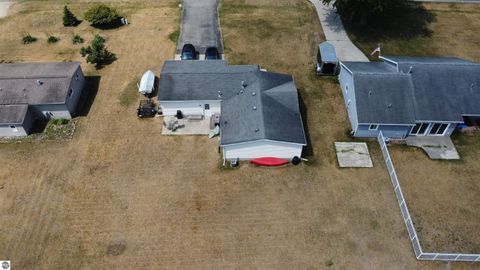 Tiny photo for 1022 Duquesa Drive, Lake Isabella, MI 48893 (MLS # 1948440)