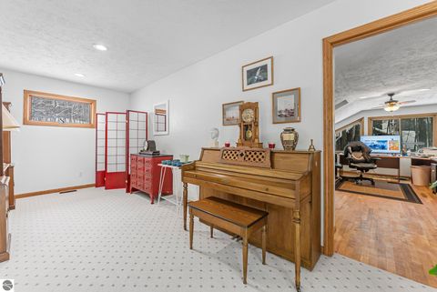 Tiny photo for 420 W Beech Bark Trail, Maple City, MI 49664 (MLS # 1942103)