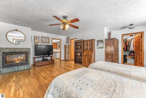 Tiny photo for 420 W Beech Bark Trail, Maple City, MI 49664 (MLS # 1942103)