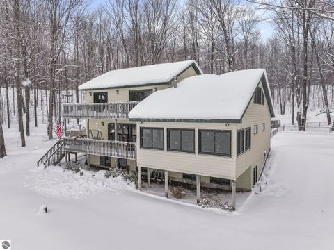 Photo of 420 W Beech Bark Trail, Maple City, MI 49664 (MLS # 1942103)
