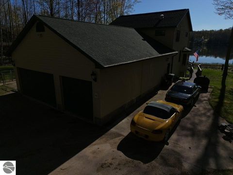 Tiny photo for 420 W Beech Bark Trail, Maple City, MI 49664 (MLS # 1942103)