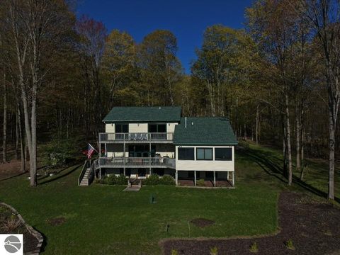 Tiny photo for 420 W Beech Bark Trail, Maple City, MI 49664 (MLS # 1942103)