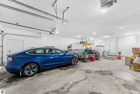 Tiny photo for 420 W Beech Bark Trail, Maple City, MI 49664 (MLS # 1942103)