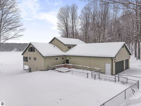 Tiny photo for 420 W Beech Bark Trail, Maple City, MI 49664 (MLS # 1942103)