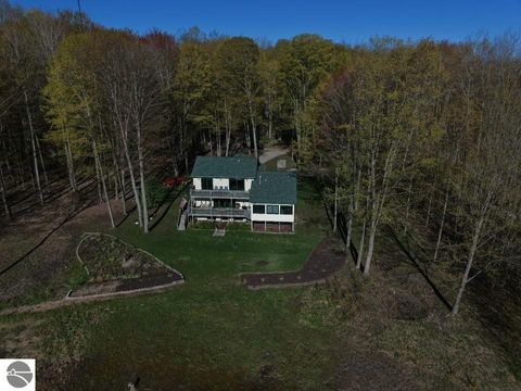 Tiny photo for 420 W Beech Bark Trail, Maple City, MI 49664 (MLS # 1942103)