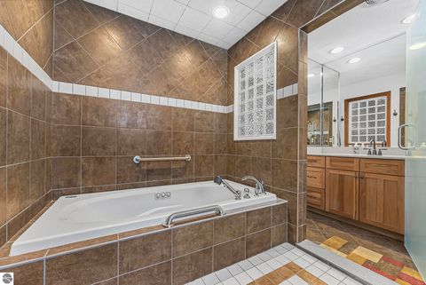 Tiny photo for 420 W Beech Bark Trail, Maple City, MI 49664 (MLS # 1942103)