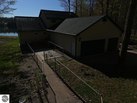 Tiny photo for 420 W Beech Bark Trail, Maple City, MI 49664 (MLS # 1942103)