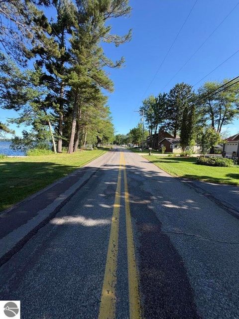Tiny photo for 13453 Lakeside Avenue, Bear Lake, MI 49614 (MLS # 1947513)