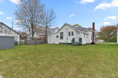 Tiny photo for 865 Farrar Street, Cadillac, MI 49601 (MLS # 1945260)