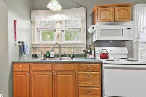 Tiny photo for 865 Farrar Street, Cadillac, MI 49601 (MLS # 1945260)