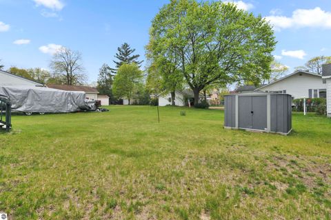 Tiny photo for 865 Farrar Street, Cadillac, MI 49601 (MLS # 1945260)