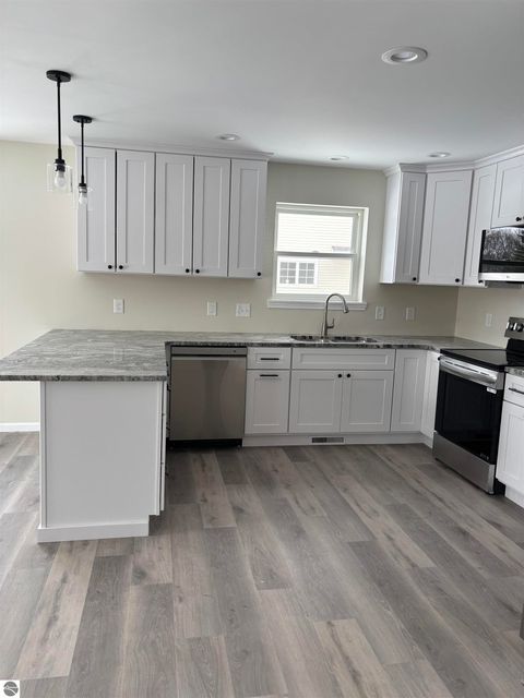 Tiny photo for 2401 Joseph Drive, Mt Pleasant, MI 48858 (MLS # 1941752)