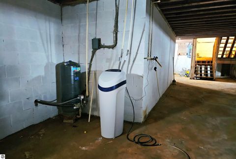 Tiny photo for 90 Flanders Road, Charlotte, MI 48813 (MLS # 1942162)