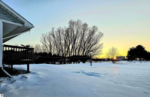 Tiny photo for 90 Flanders Road, Charlotte, MI 48813 (MLS # 1942162)