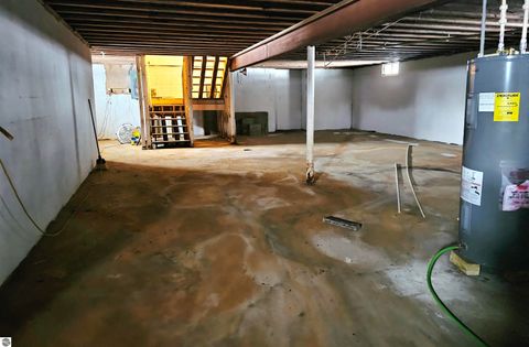 Tiny photo for 90 Flanders Road, Charlotte, MI 48813 (MLS # 1942162)