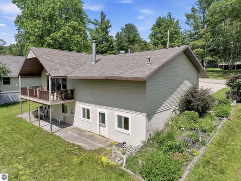 Tiny photo for 10876 Lockwood Drive, Cadillac, MI 49601 (MLS # 1947577)