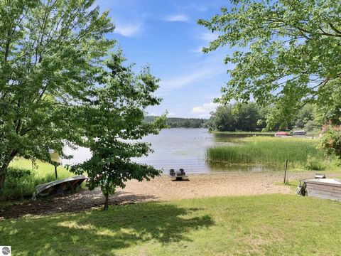 Tiny photo for 10876 Lockwood Drive, Cadillac, MI 49601 (MLS # 1947577)