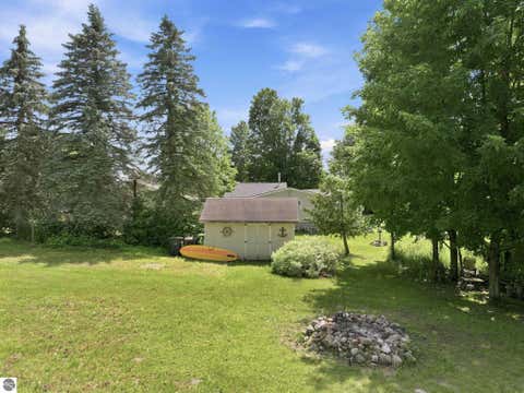 Tiny photo for 10876 Lockwood Drive, Cadillac, MI 49601 (MLS # 1947577)