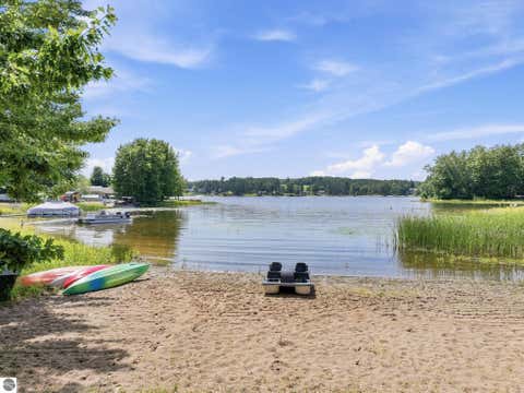 Tiny photo for 10876 Lockwood Drive, Cadillac, MI 49601 (MLS # 1947577)