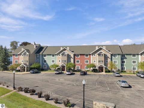 Tiny photo for 1246 Sunnyside Drive #204, Cadillac, MI 49651 (MLS # 1950991)