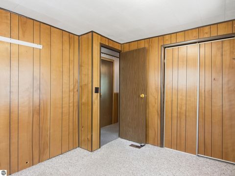 Tiny photo for 262 E Bear Lake Road NE RD, Kalkaska, MI 49646 (MLS # 1945558)