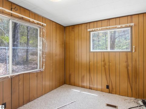 Tiny photo for 262 E Bear Lake Road NE RD, Kalkaska, MI 49646 (MLS # 1945558)