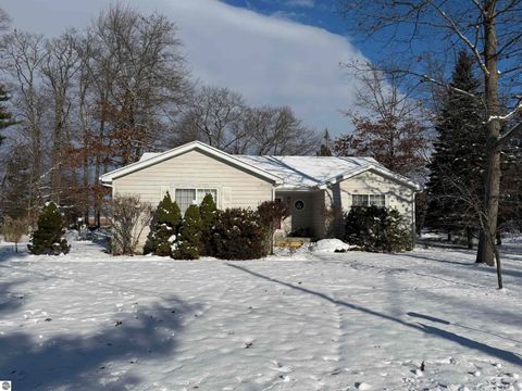 Tiny photo for 441 Lakewood Drive, East Tawas, MI 48730 (MLS # 1942684)