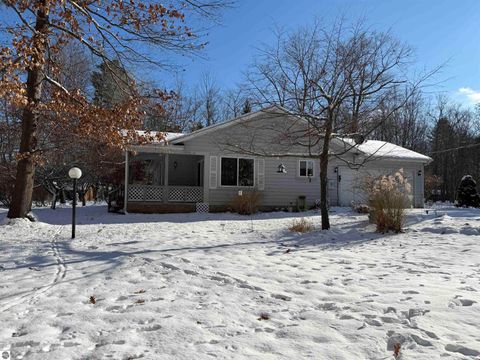 Tiny photo for 441 Lakewood Drive, East Tawas, MI 48730 (MLS # 1942684)