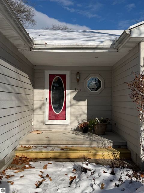 Tiny photo for 441 Lakewood Drive, East Tawas, MI 48730 (MLS # 1942684)
