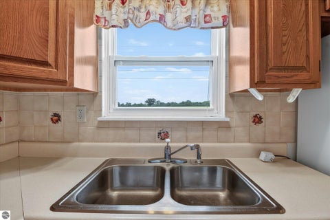 Tiny photo for 7898 E Broomfield Road, Mt Pleasant, MI 48858 (MLS # 1947704)