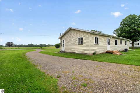 Tiny photo for 7898 E Broomfield Road, Mt Pleasant, MI 48858 (MLS # 1947704)