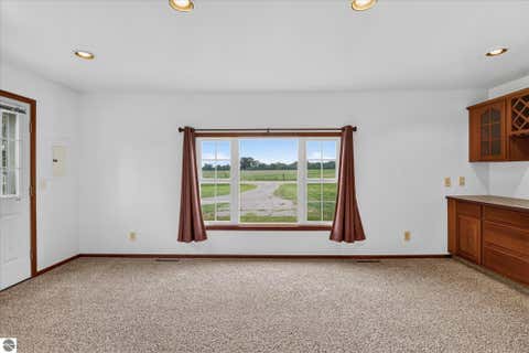 Tiny photo for 7898 E Broomfield Road, Mt Pleasant, MI 48858 (MLS # 1947704)