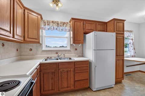 Tiny photo for 7898 E Broomfield Road, Mt Pleasant, MI 48858 (MLS # 1947704)