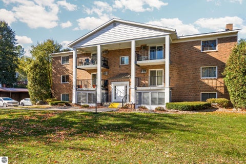 Tiny photo for 530 Georgetown Drive #47, Traverse City, MI 49684 (MLS # 1951843)