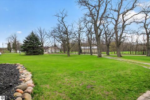 Tiny photo for 6410 W Madison Road, Alma, MI 48801 (MLS # 1944142)